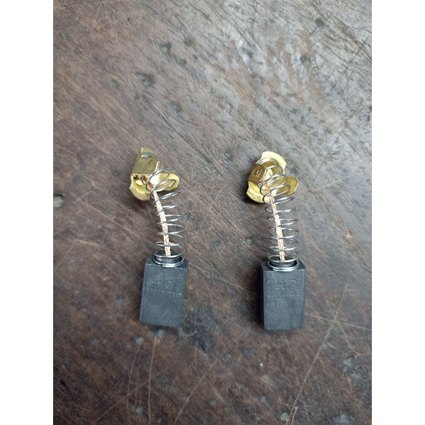 CHỔI THAN 43 (7mm x 11mm x 16mm)