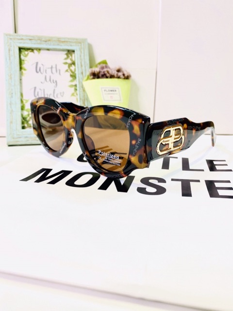 Mắt kính tròng polazoi cao cấp thời trang cho bạn tự tin trước mọi ánh nhìn... | BigBuy360 - bigbuy360.vn