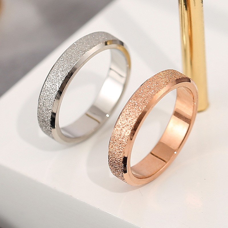 Fashion Korean fashion golden silk yellow personality simple stainless steel ring is hot