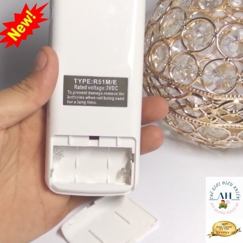 Điều khiển điều hoà Funiki Remote máy lạnh Funiki nút hồng Hàng đẹp