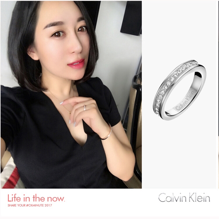 Nhẫn đính đá phong cách thời trang chất lượng cao