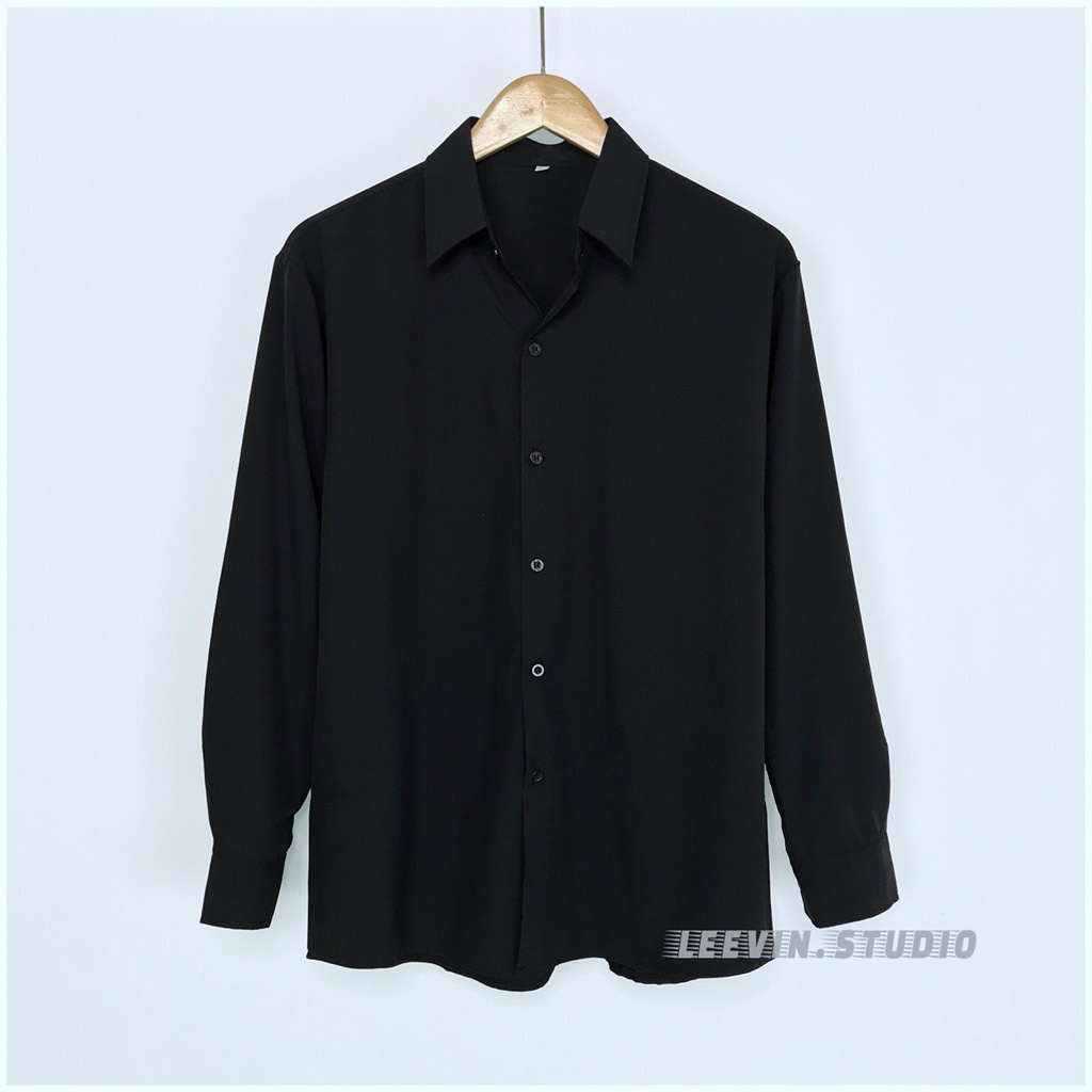 Áo Sơ Mi Dài Tay Nam Nữ Trơn Vải Hàn Basic Màu Trắng Và Đen - Kiểu sơ mi nam nữ Form rộng Hàn Quốc Leevin Store | BigBuy360 - bigbuy360.vn
