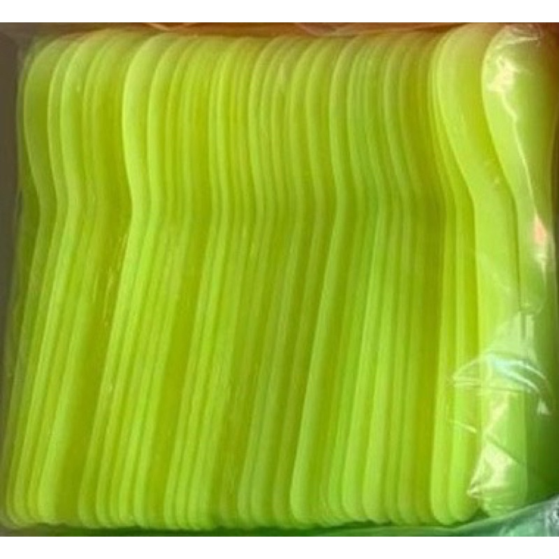 100 muỗng múc kem.