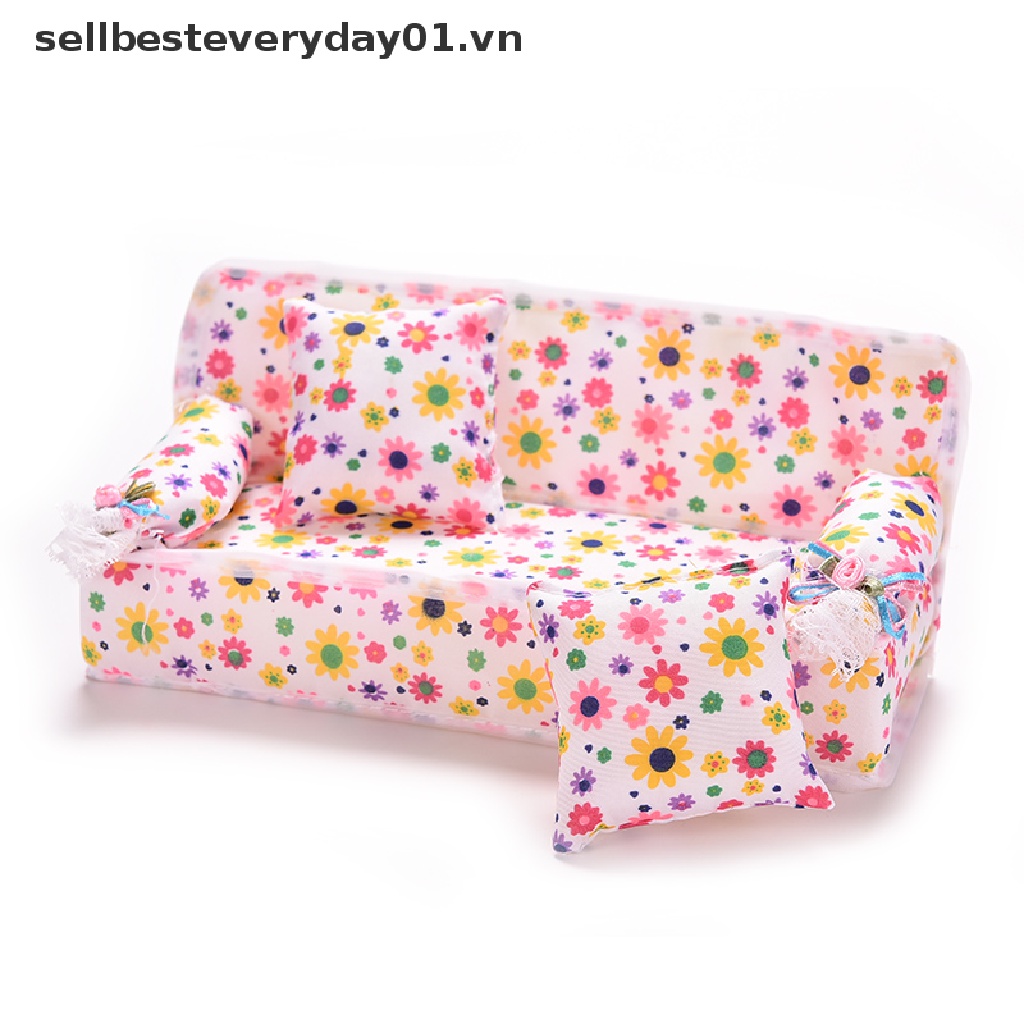 Bộ 3 cái ghế sofa và gối tựa trang trí nội thất nhà búp bê