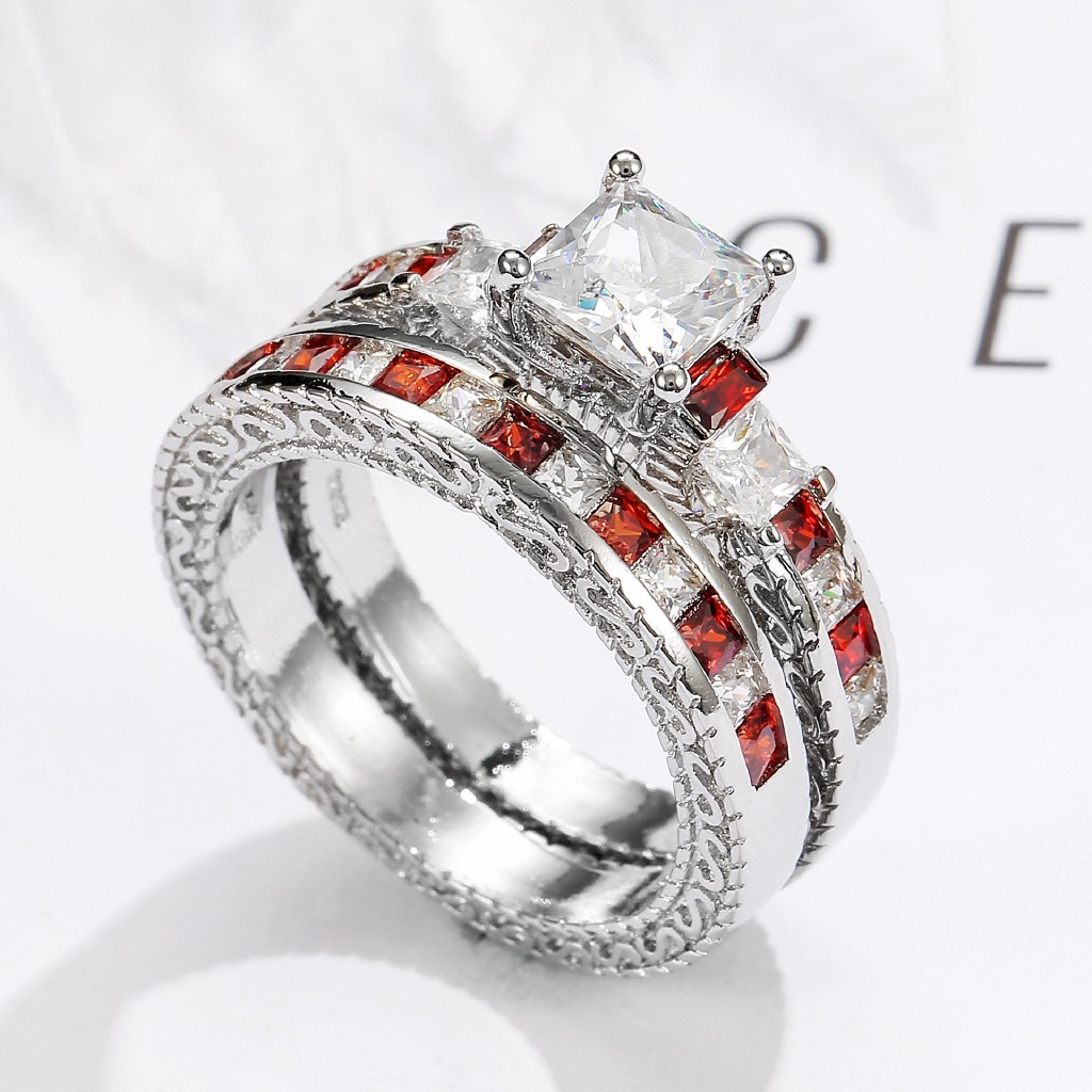 Nhẫn Đính Hôn Đính Đá Hồng Ngọc Sang Trọng