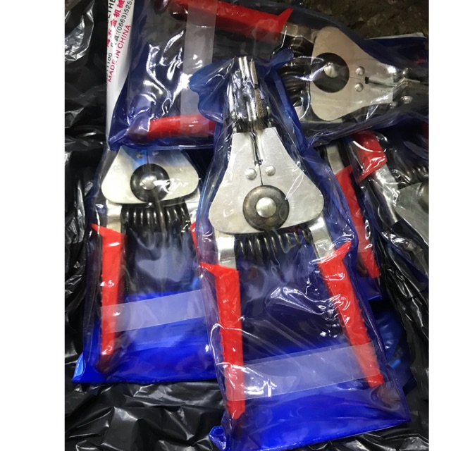 Kìm tuốt dây
