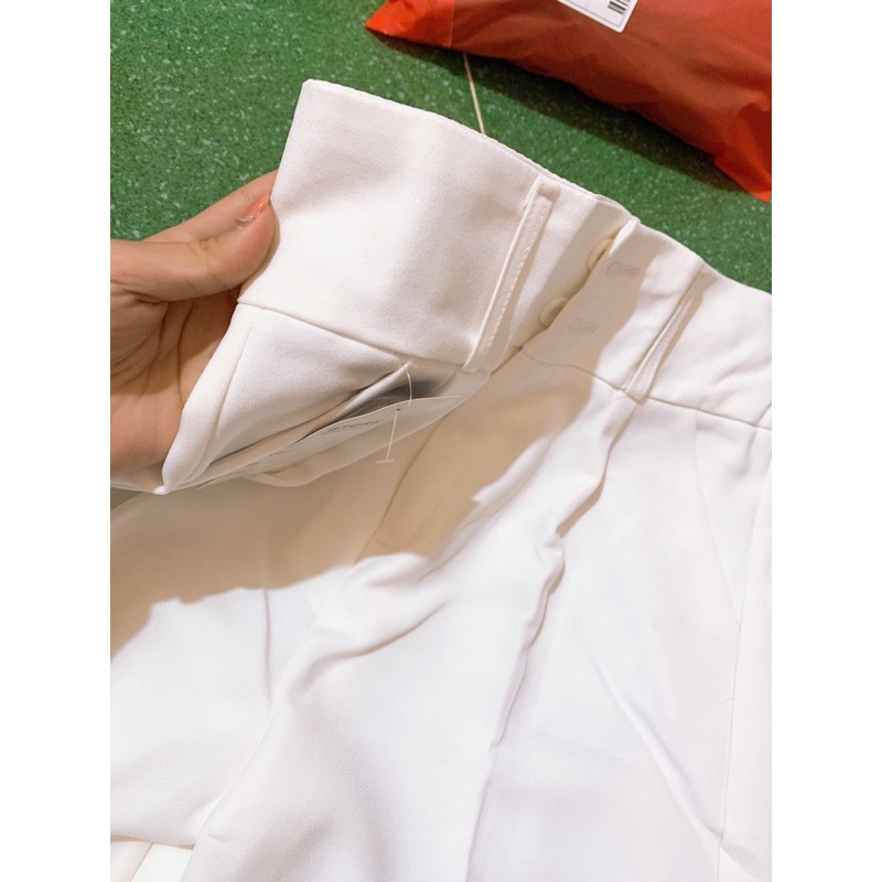 Quần ống rộng  dáng suông cạp to 2 cúc siêu dài. | BigBuy360 - bigbuy360.vn