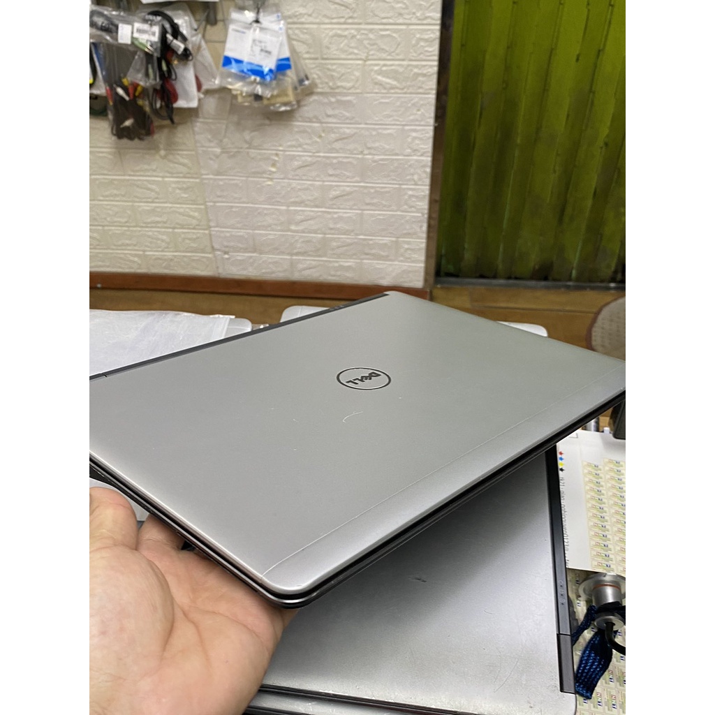 Laptop Dell Latitude E7440 (Core i5-4300U,  RAM 8GB, DDR3, SSD 256GB, giá Sinh viên - Gọn nhẹ - Làm việc mượt