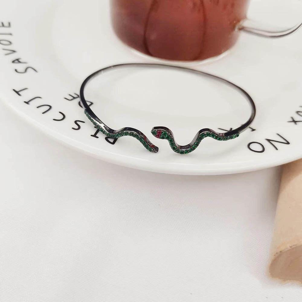 Vòng Tay Hình Rắn Thời Trang Hàn Quốc Có Thể Điều Chỉnh Cho Nữ