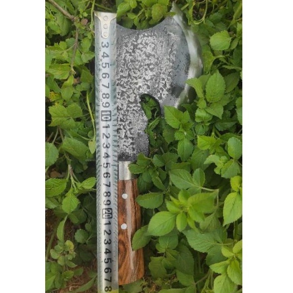 RÌU CHẶT CÂY, CHẶT XƯƠNG- LÀNG RÈN PHÚC SEN CAO BẰNG.