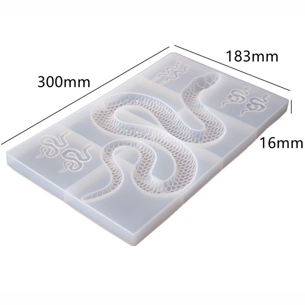 Khuôn Silicone Làm Bánh Hình Rắn Hổ Mang Độc Đáo