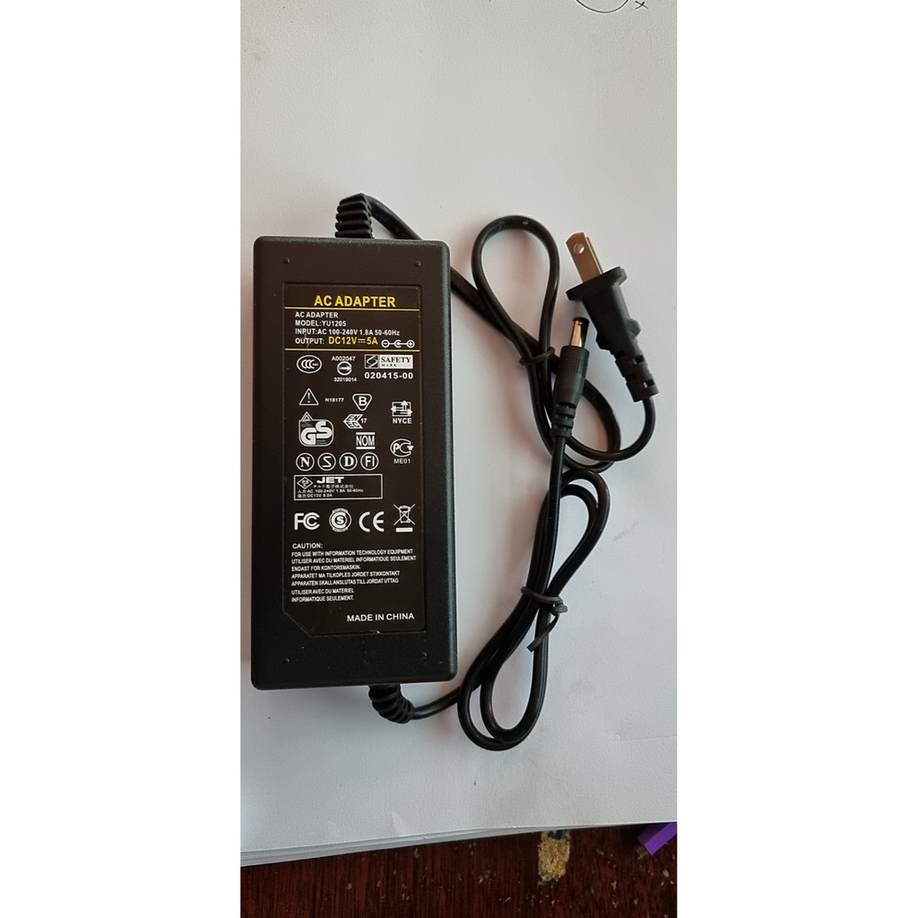 Cuộn 5m dây đèn led neon ngoài trời không thấm nước kt 6*12, điện áp 12v, 2,5cm một lần căt, uốn chữ quảng cáo đa dạngVV