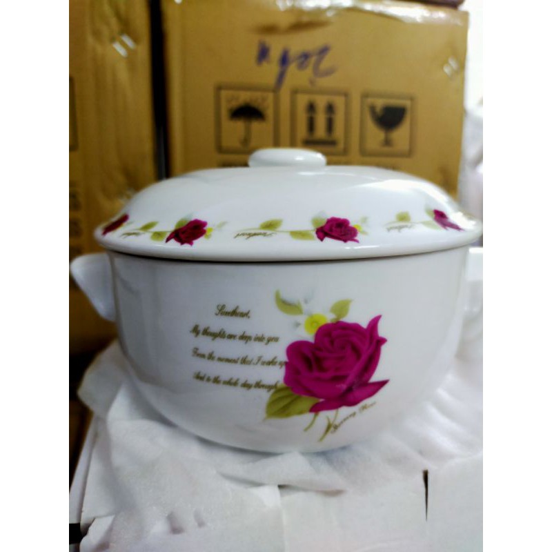 Thố sứ chưng yến sào