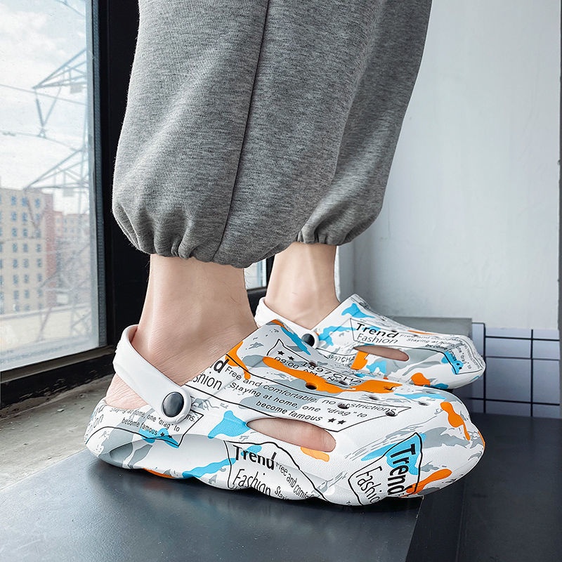 Dép Sandal Thể Thao Đi Biển Hở Ngón Chống Trượt Thời Trang Mùa Hè Hàng Mới Dành Cho Bạn Nam