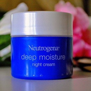 Kem dưỡng Neutrogena Deep Moisture Night Cream Mỹ