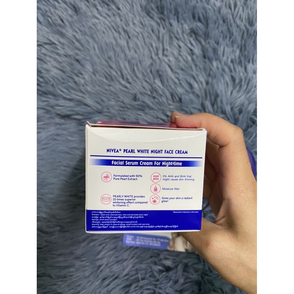 Kem dưỡng da, trắng dam cấp ẩm ban đêm Nivea Pearl White 50g