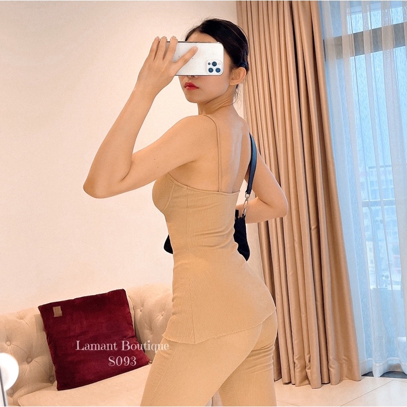 Set áo hai dây & quần ống loe Della De2cee