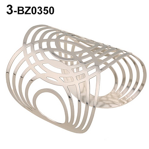 Vòng tay trang sức bản to thời trang cho nữ