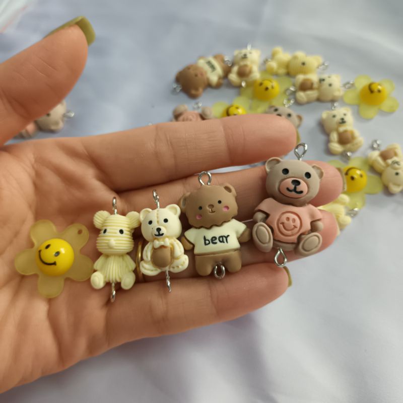 1 cặp Gấu, Mặt trời có móc treo làm dây đeo khẩu trang, làm trang sức, phụ kiện handmade