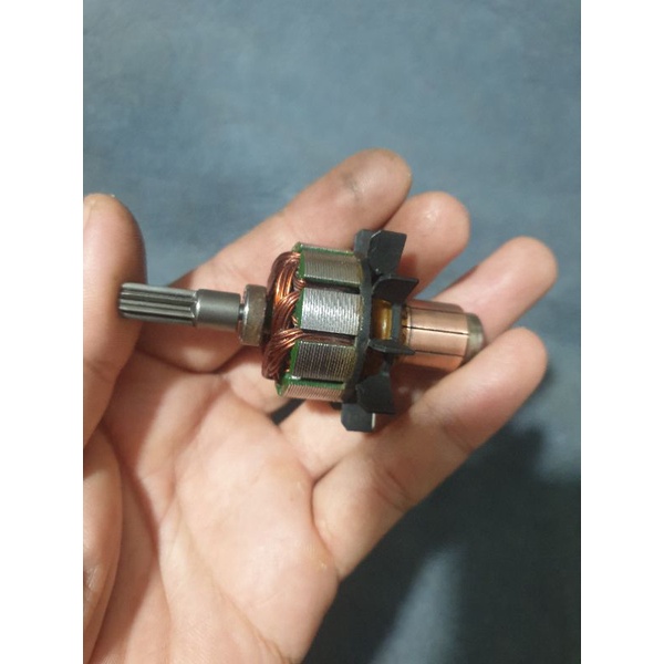 Rô to máy bắn vít makita TD131D