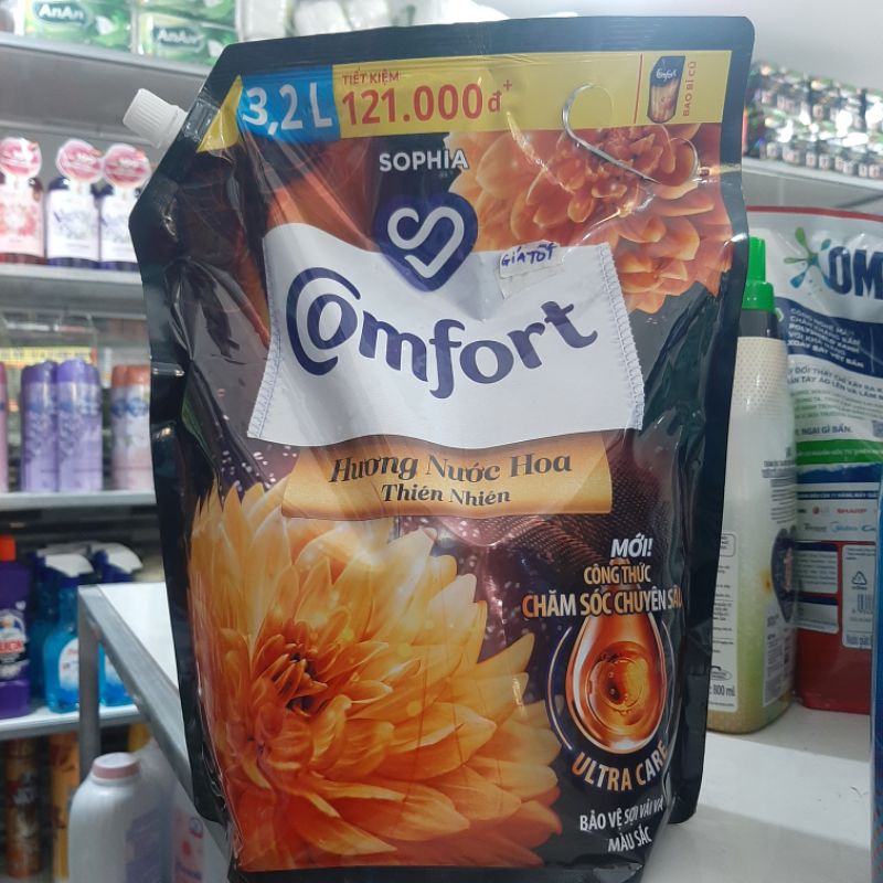 Nước xả vải Comfort hương nước hoa thiên nhiên sophia túi 3.2 lít