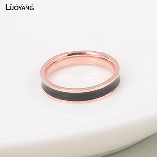 Nhẫn titan tráng men dành cho nữ