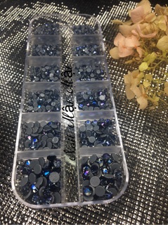 Đá chân keo mix size chia khay gắn móng