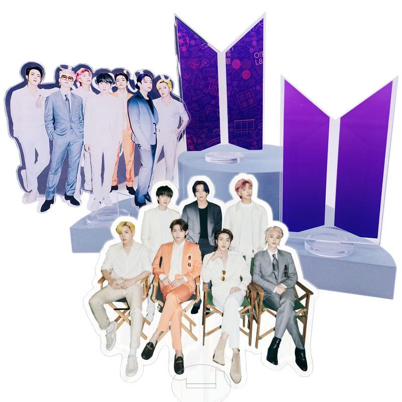 Giá Đỡ Hình Bơ / Nhóm Nhạc Kpop BTS Để Bàn Trang Trí