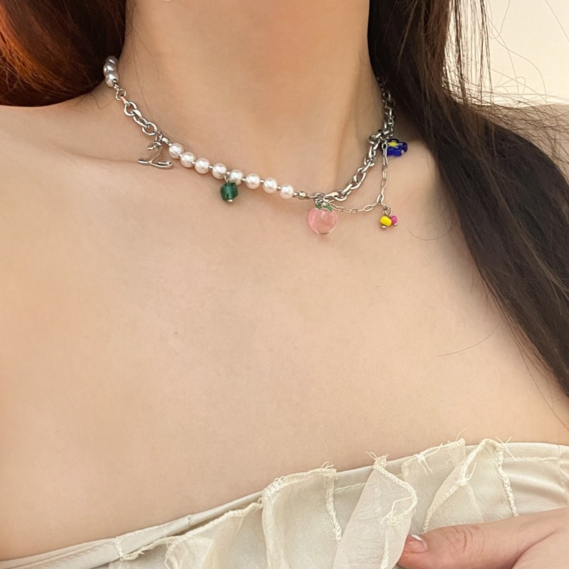 Vòng cổ Thép Titan Mặt Hoa Thủy Tinh Đính Ngọc Trai Dễ Thương