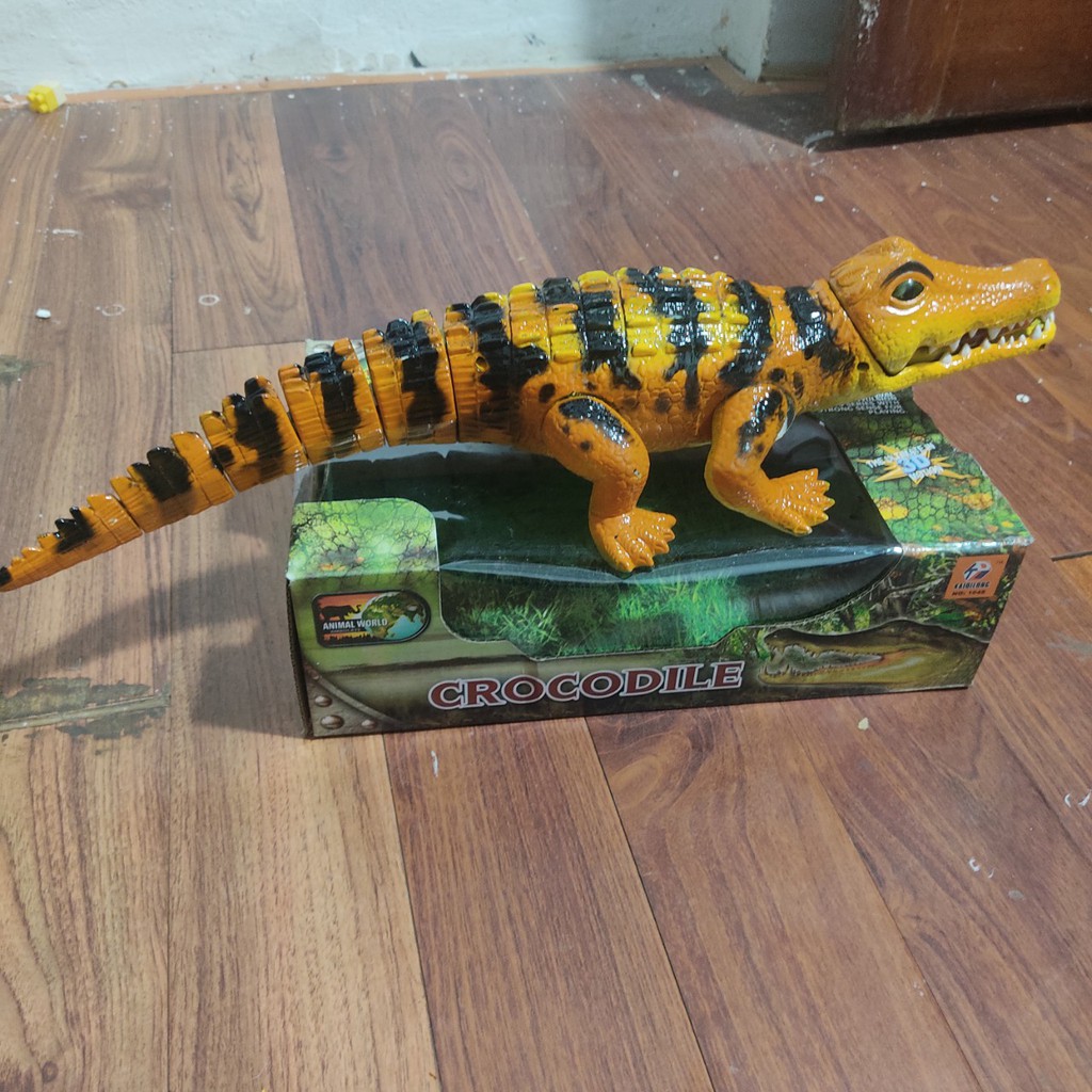 Cá sấu siêu to khổng lồ chạy pin đồ chơi trẻ em phát sáng phát nhạc