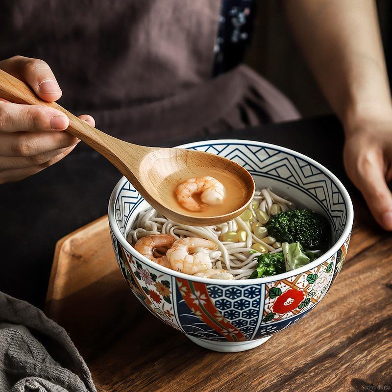 Muỗng múc canh bằng gỗ sồi có tay cầm dài phong cách Nhật Bản