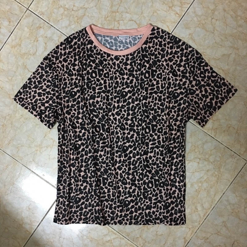 Áo ZR Xuất Form Rộng Nhẹ Thoải Mái Size XS S