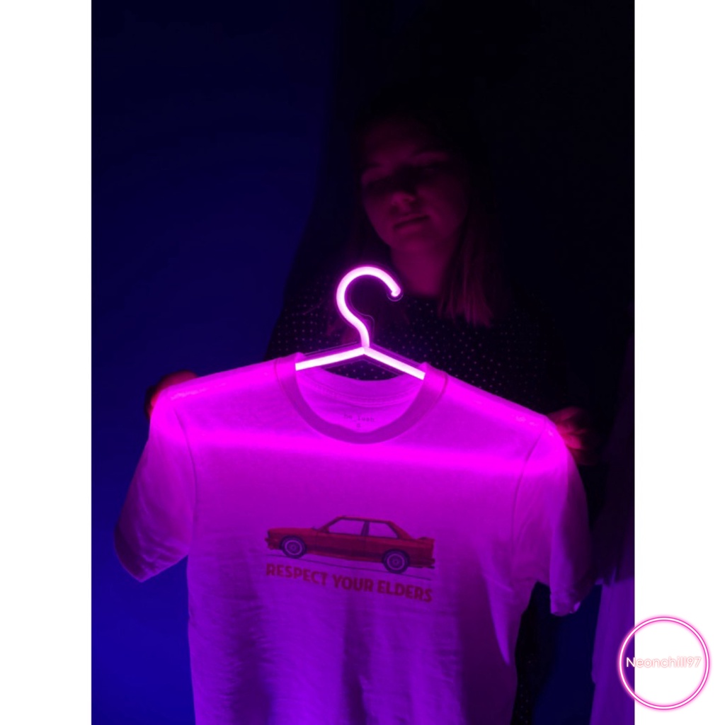 Đèn led neon móc treo quần áo NEONCHILL97 21 x 30 cm nhiều màu sắc trang trí cửa hàng