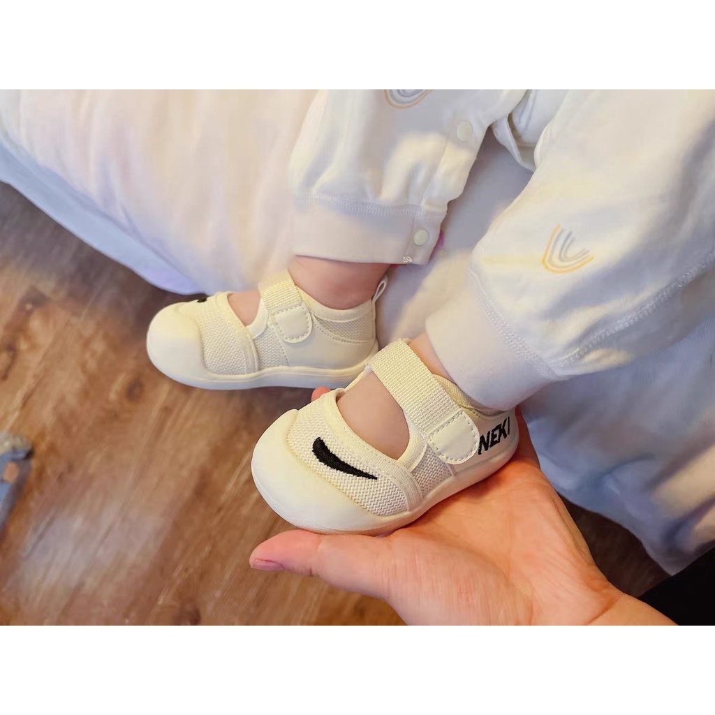 ￼Sandal bé trai bé gái - Giày cho bé siêu nhẹ từ 0-3 tuổi TT410