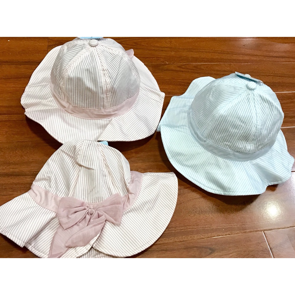 Mũ vành bé gái hoạ tiết có quai