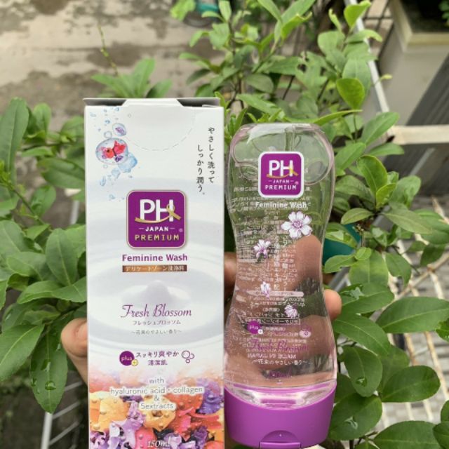 Dung dịch vệ sinh ph care của nhật