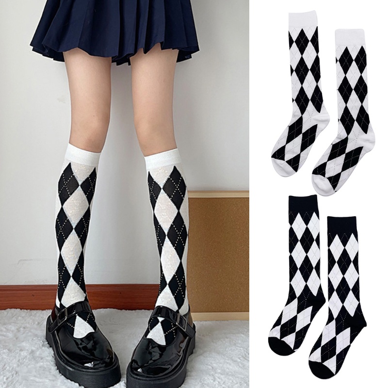 Vớ dài đến đầu gối họa tiết sọc caro trắng đen phong cách Harajuku trẻ trung cho nữ