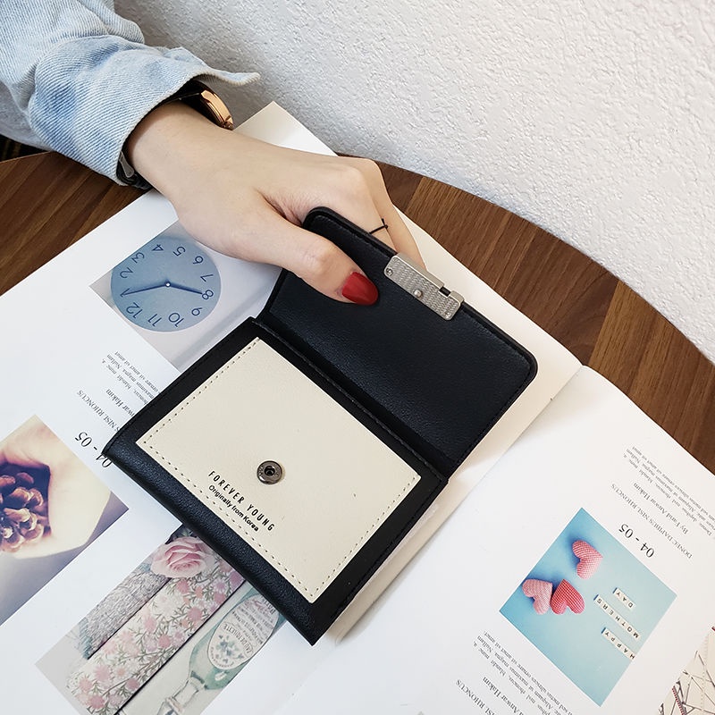 Ví da nhỏ thời trang dành cho nữ