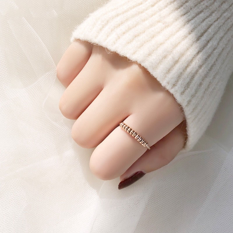 Nhẫn thép titan mạ vàng hồng 18k đính hạt tròn nhỏ đơn giản dễ phối đồ thời trang hàn quốc
