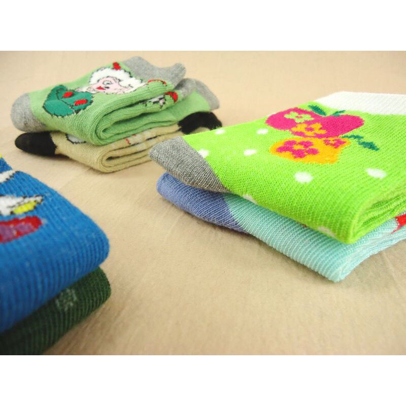 Đôi tất siêu đáng yêu dành cho bé 1-5 tuổi màu ngẫu nhiên