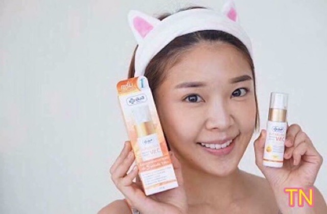 Serum vit c yanhee thái lan