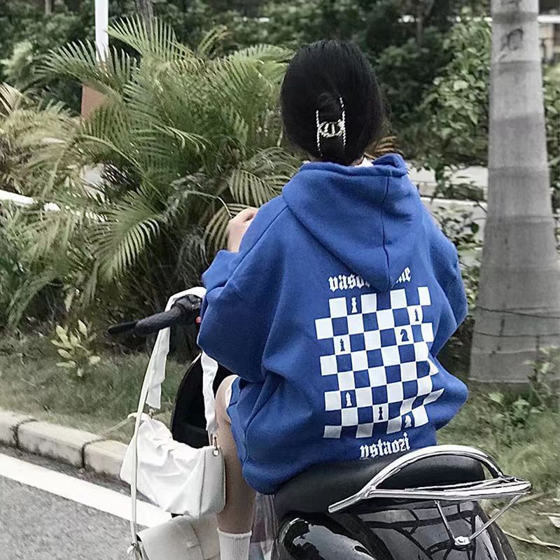 Áo Sweatshirt Có Mũ Trùm Đầu Dáng Rộng Họa Tiết Bàn Cờ Vua Màu Xanh Dương Phong Cách Mới Hợp Thời Trang Xuân Thu Cho Nam Và