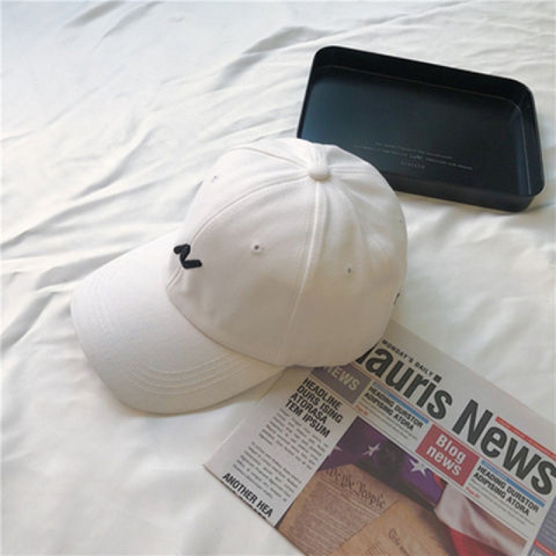 Mũ Lưỡi Trai Nhung Kẻ Phong Cách Hàn Quốc