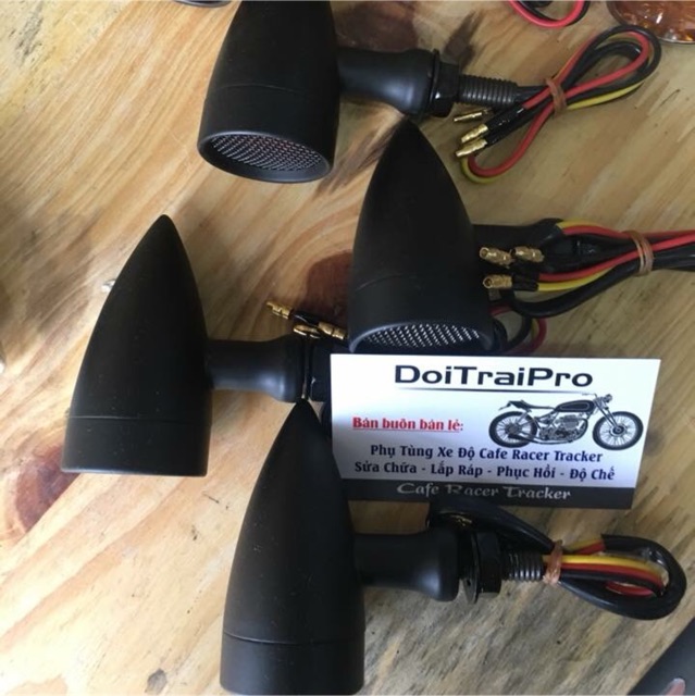 Xi nhan tên lửa lưới