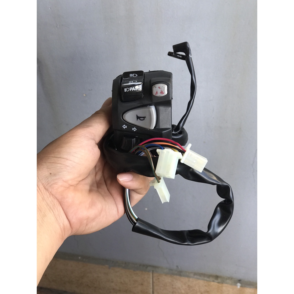 Cùm công tắc trái CB650 CB1100 full chức năng gắn Click Vario Exciter 150 Sirius Raider