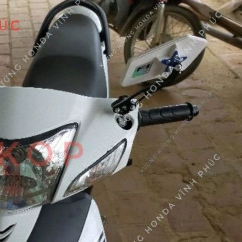Kính chiếu hậu xe máy ,mẫu chéo 5 cạch, gương chân 10mm