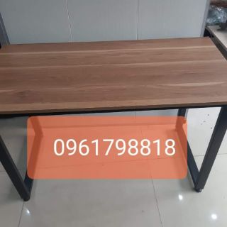 Bàn Làm Việc Chân U