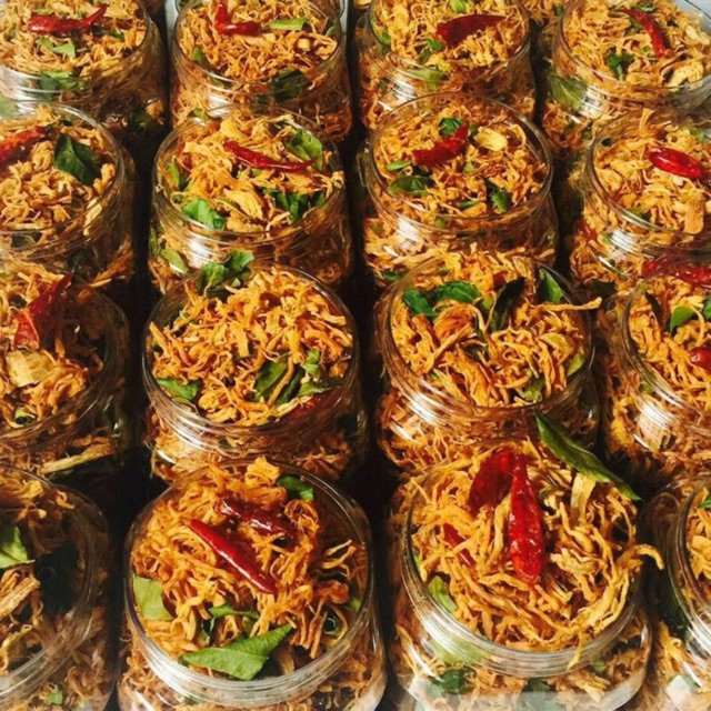 1kg khô gà lá chanh