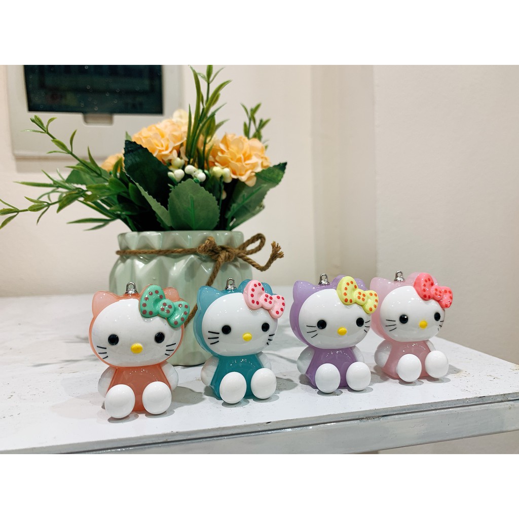 Hình Charm, Móc khóa to bằng đèn kute trang trí vào sục, giày dép, vỏ điện thoại