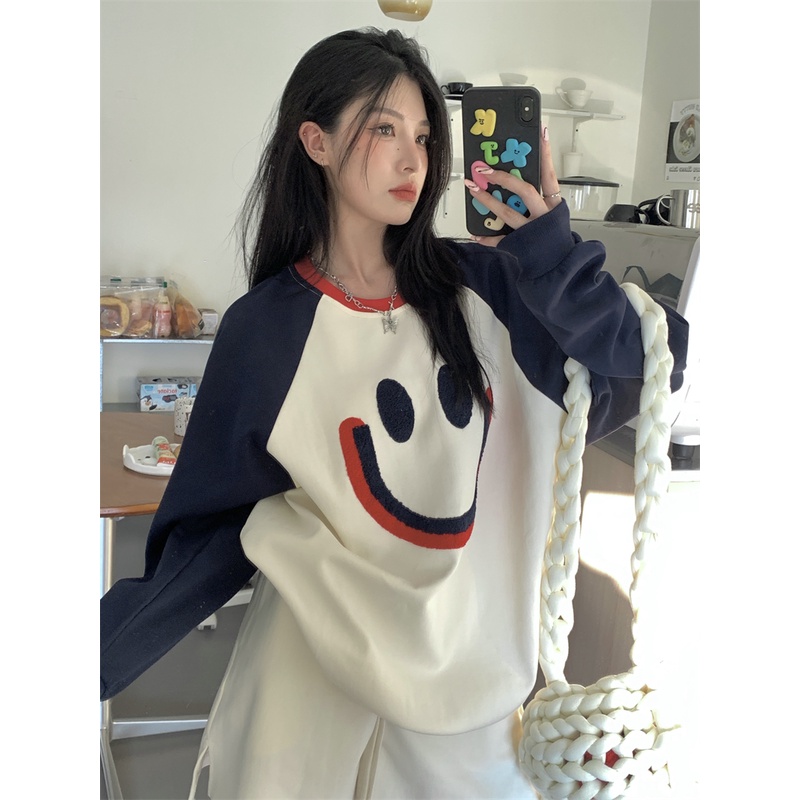 Áo Sweatshirt Cổ Tròn Dáng Ôm In Họa Tiết Mặt Cười Phong Cách Vintage Dành Cho Nữ